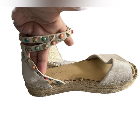 Marc Fisher Vajen Studded Ankle Strap Espadrilles Platform Sandals - Picture 2 of 11